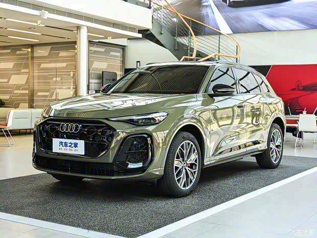 预计年内上市 全新奥迪Q5L现已到店 PPC平台+华为乾崑智驾